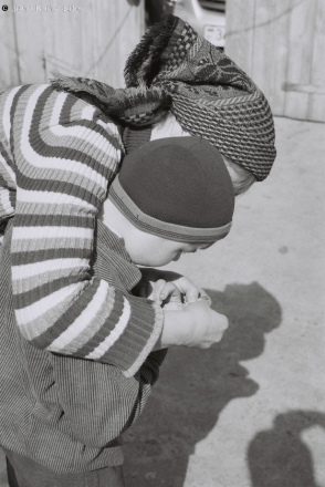 removing-a-splinter-tsjerablichy-2012-2012051-33