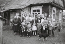 granddad-ivan-granny-vulljanas-family-easter-day-tsjerablichy-2012-2012092-21