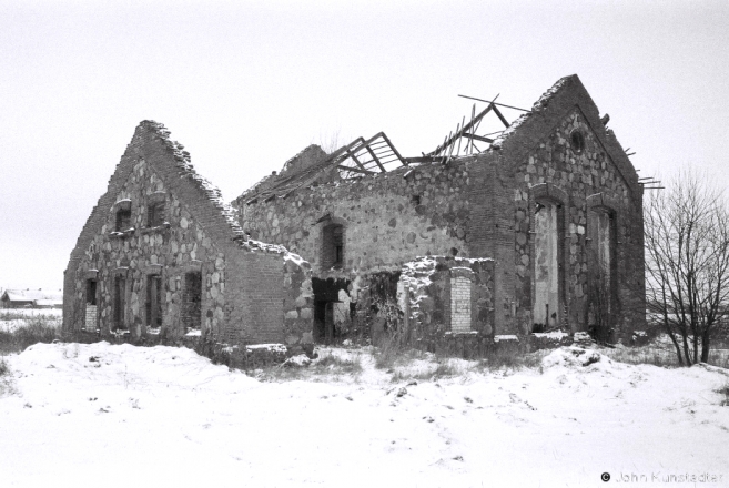 Photo Expedition to Chervjen' District, Former Estate Distillery, Valaduta 2015, F1090009(2015015-