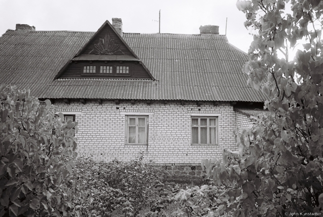 1.House in Civil-Servant Quarter, Vol'naja Street, Hlybokaje 2015, 2015348-36A (000068