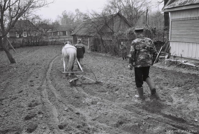 1.Ploughing the Potato Patch, Varsyn' 2018, 2018077_01A