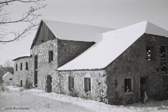 1.Ruins of Distillery, Babounja 2012, 2012007-, F1080035