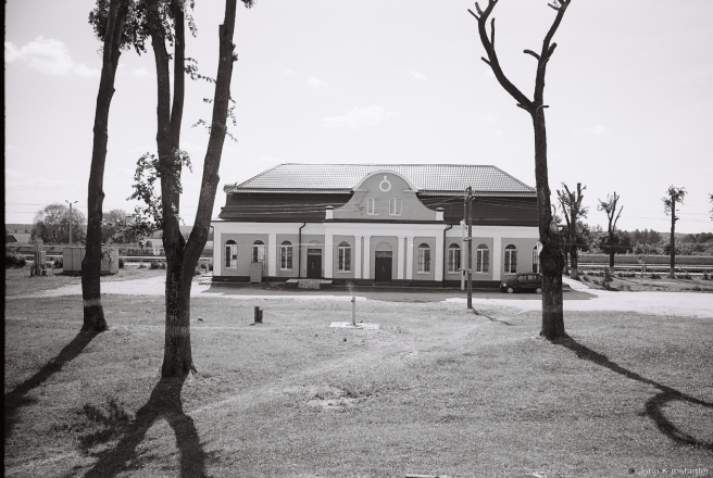 1.Train Station, Bahdanau 2015, 2015296-1A(000002