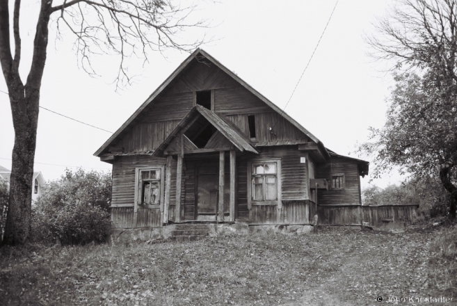 10.Pre-War-House-Kanvjelishki-2012-2012320-49