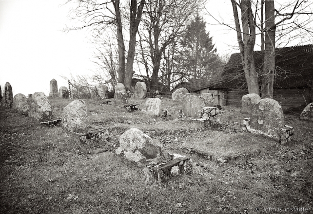 11d.World-War-I-Cemeteries-XLVI-German-WWI-Cemetery-Vojshtavichy-2016-2016097-33A