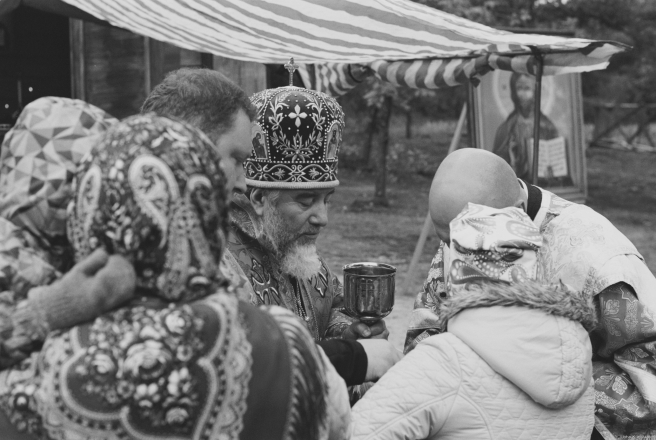 12c.Holy-Communion-Consecration-of-New-Chapel-of-the-Raising-of-the-True-Cross-Ljenin-2019-2019236-49