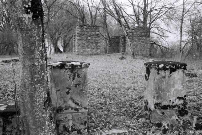14a.WWI-Cemeteries-LIII-Gates-to-WWI-German-Cemetery-Kutniki-Vaukavysk-Dist.-2015-2015125-28A