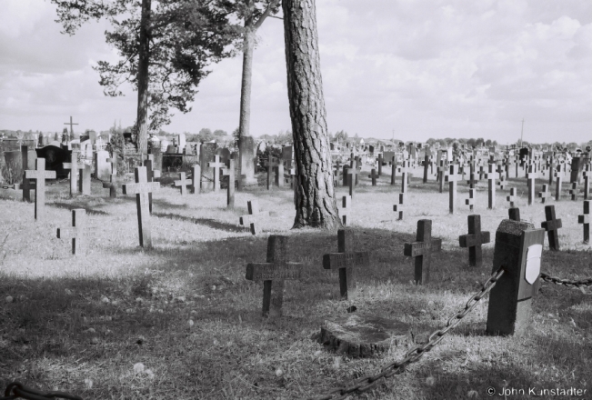 14a.World War I Cemeteries XXIII, German War Graves, Narach 2018, 2018119a_06A
