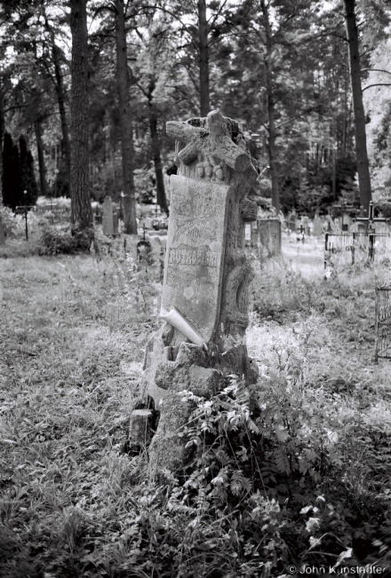 14b.Halshany-Cemetery-2018-2018215_04A