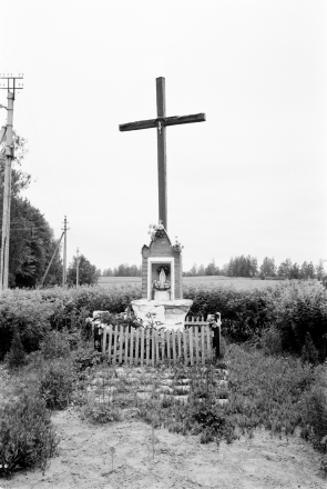 14b.Roadside-Marian-Shrine-Tumashy-2019-2019080a-19A