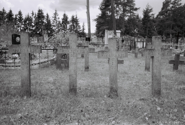 14i.World War I Cemeteries XXIII, German War Graves, Narach 2018, 2018119a_18A