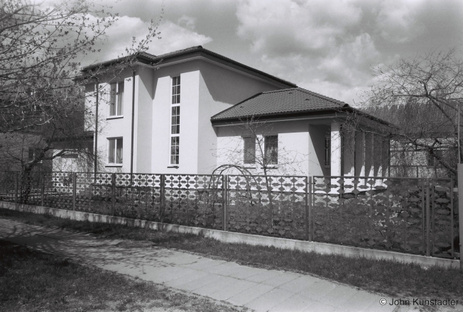 Polish-Era-Functionalist-Style-House-Stoubtsy-2018-2018089_29A