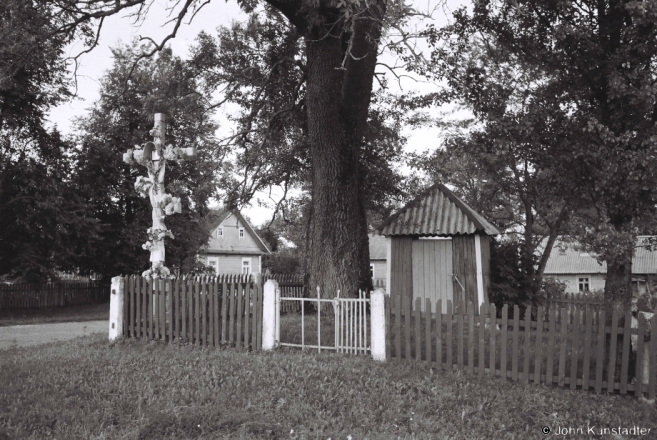 16e.Roadside-Shrine-Pasinichy-2012-2012258-11