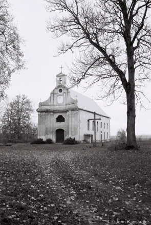 18a.Churches-of-Belarus-CCCLXXXVII-R.C.-Chapel-of-St.-John-the-Baptist-mid-18th-cent.-destroyed-1950-restored-1996-Paharodna-2012-2012321-54