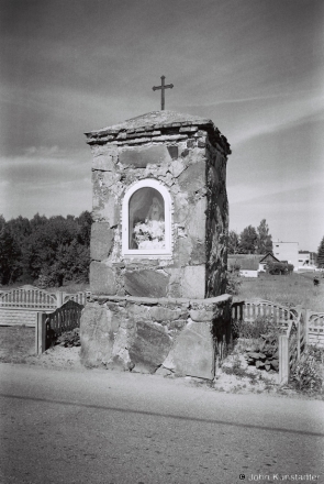 18a.Roadside Shrine, Vojstam 2017, 2017134- (F1050035