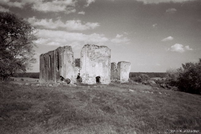 18b.Churches-of-Belarus-CCCLXXVI-Ruins-of-Orthodox-Church-of-the-Intercession-Destroyed-in-WWI-Ivashkavichy-2013-2013156-24A