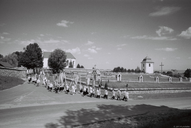 Corpus Christi Procession, Church of Corpus Christi, Kramjanitsa 2014, F1090007(2014252-