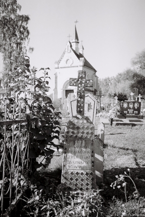 1a.Kachanau family burial chapel, Ivashkautsy 2015, 2015343-25 (000057