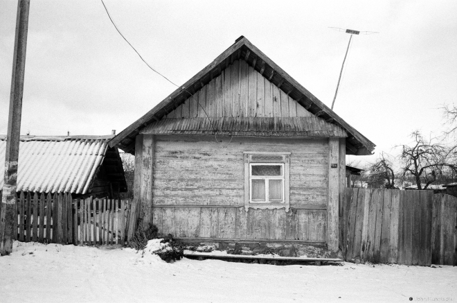 1a.Lishtvy, Northern End of Main Street, Hajna 2016, 2016348d-26A