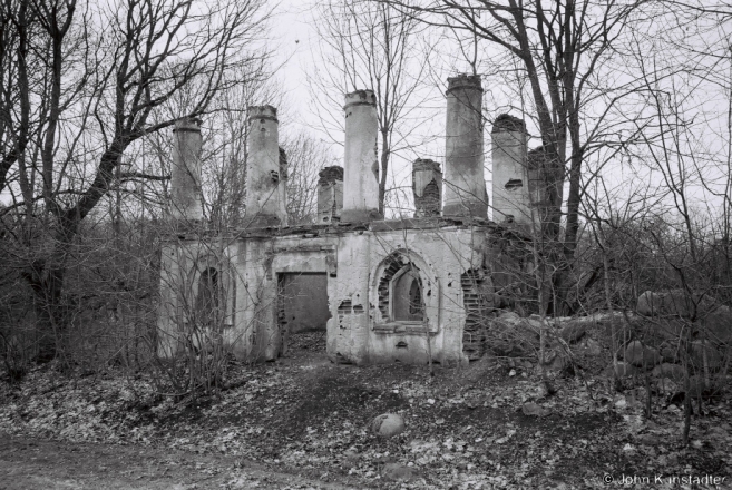 1a.Pavilion (?), Former Pukava Estate 2016, 2016067b-18A (F1150018