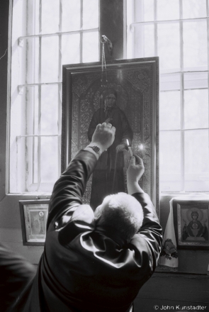 1a.Preparing for Easter Afternoon Service, Azdamichy 2016, 2016141- (F1170031