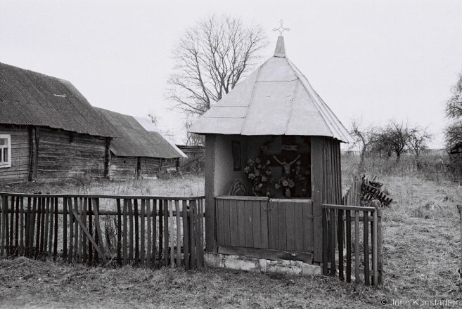 1a.Roadside Chapel at East End of Urtsishki 2016, 2016103- (F1030030