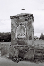 1a.Roadside Marian Shrine, Vojstam 2012, 2012230-8A