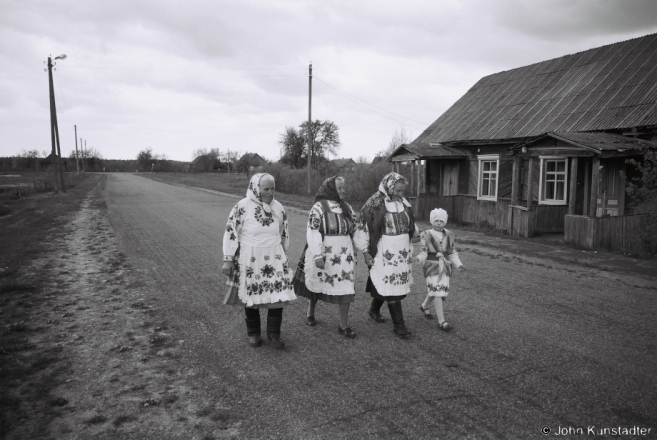 1a.Walking to the Maiden-Turned-to-Stone, Holy Saturday, Daniljevichy 2016, 2016133- (F1030007
