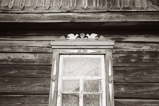 1b.Decorative-Window-Frame-lishtva-Hrada-2015-2015361-34A