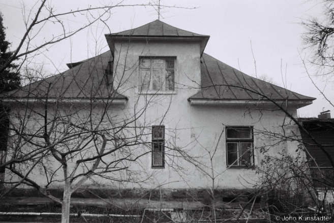 1b.Detail, Paryzhskaj Kamuny, Harodnja 2016, 2016056-27A (F1090028