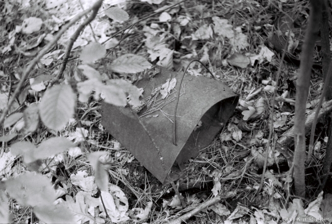 1b.German-Bucket-from-WWI-Trench-by-First-WWI-Cemetery-Litva-2018-2018280_23A