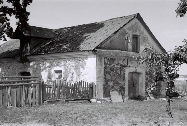 1b.Nineteenth-Century-Barn-Former-Hartsing-Гарцінгаў-or-Hrabouski-Грабоўскіх-Estate-Tsjaljakava-2018-2018176b_18