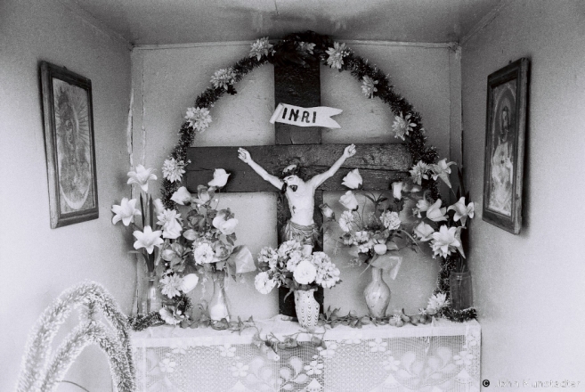 1b.Roadside Chapel at East End of Urtsishki 2016, 2016103- (F1030029