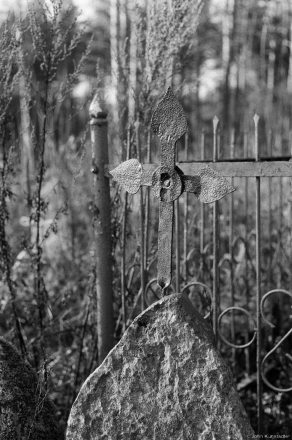 Wrought-Iron Cross, Babtsy Cemetery 2014, 2014397b-33A