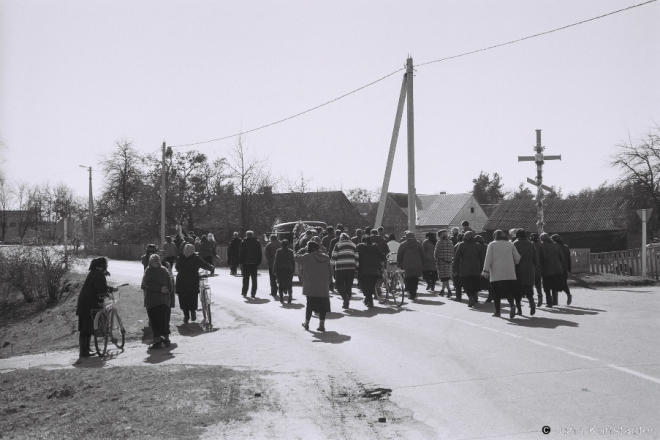1c.Maryja-Kasheuskajas-Burial-Procession-to-Old-Cemetery-Tsjerablichy-2018054_14A