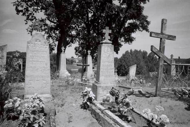 1d.Hlinna-Cemetery-2016-2016247c-11A