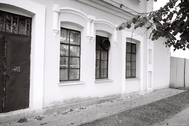 1e.Detail of End-19th Century Building, Old Town Square, Maladzjechna 2015, 2015353-31A (000033