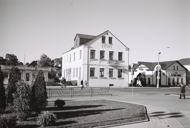 2.1912 Building Along North Side of Main Square, Ashmjany 2015, 2015345-3A (000004