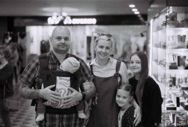 2.Belarus in Faces, Dress Designer with Her Husband & Three Children, Mjensk Monthly Fashion Market, Mjensk 2018, 2018103a_05A