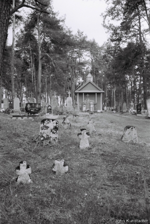 2.Churches-of-Belarus-CDLXXIII-Roman-Catholic-Cemetery-Chapel-Dzjeraunaja-2015-2015129-36A