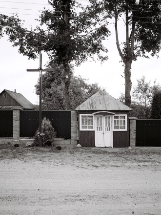 2.Churches-of-Belarus-CDLXXVIII-R.C.-Roadside-Chapel-Astravy-2015-2015294b-32A2