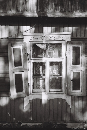 2.Decorated Window Frame (Lishtva), Ashmjany 2015, 2015345-18A (000050