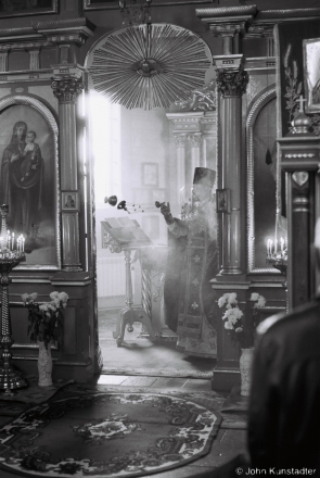 Eastertide Light, Easter Monday Service, Azdamichy 2015, F1070012(2015101b-.jpg