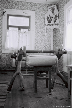 2.Full Roll of Woven Linen, Tsjerablichy 2017, Tsjerablichy 2017, 2017154b- (F1080028
