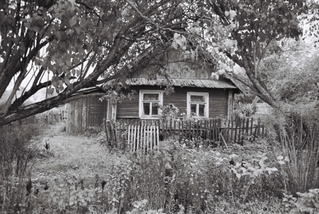 2.Old-House-Zhyrmuny-2012-2012319b-22