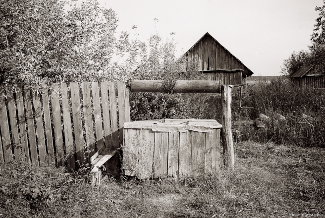2.Old-Well-New-Fence-Hrada-2015-2015361-32A