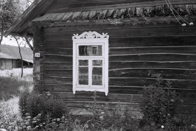 23c.Decorative-Window-Frame-Hiry-2016-2016336-35A