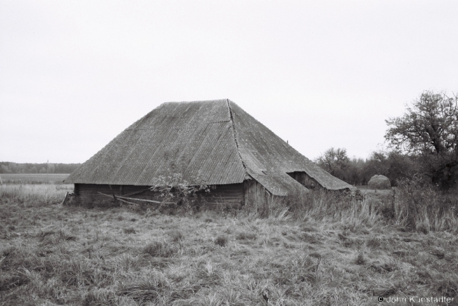 25b.Traditional-Barn-Pjeljasa-2012-2012322-43