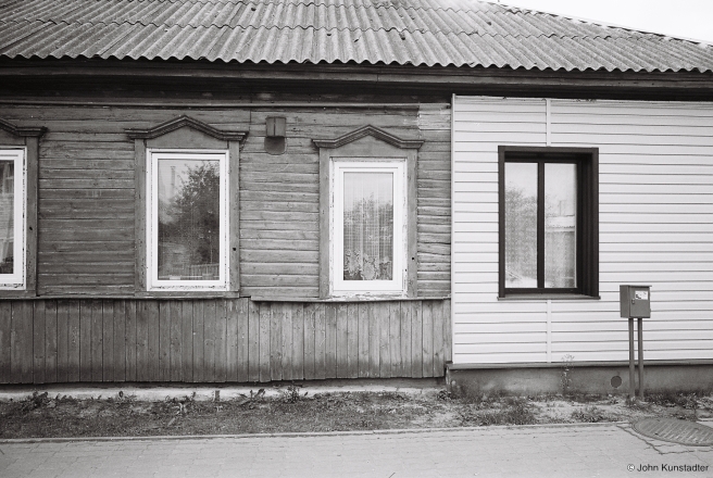 28c.Three-Eras-Chervjen-Ihumjen-2015-2015357a-20A