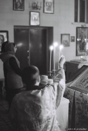 2a.Blessing the Host, Vespers Service, Tsjerablichy 2016, 2016345- (F1050004